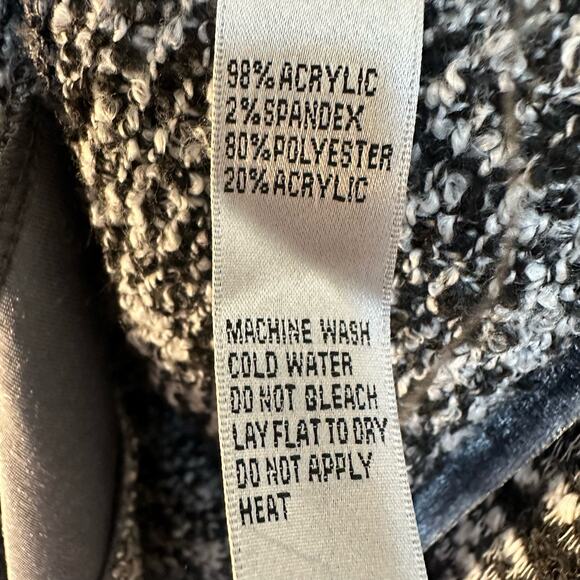 Anis.A Women's Gray Black Stretch Open Front Wrap Vest Sweaters Size Large - Picture 8 of 10